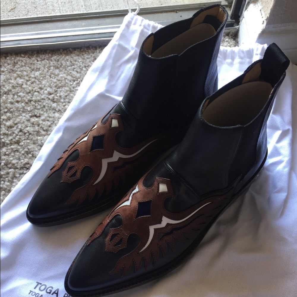 Toga Pulla boots